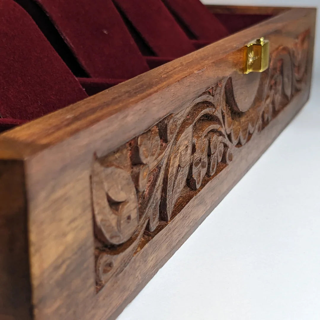 Wooden Watch Box with Plain Top, Carving Art & Shape-Holding Cushions – Organizer for 5 Watches