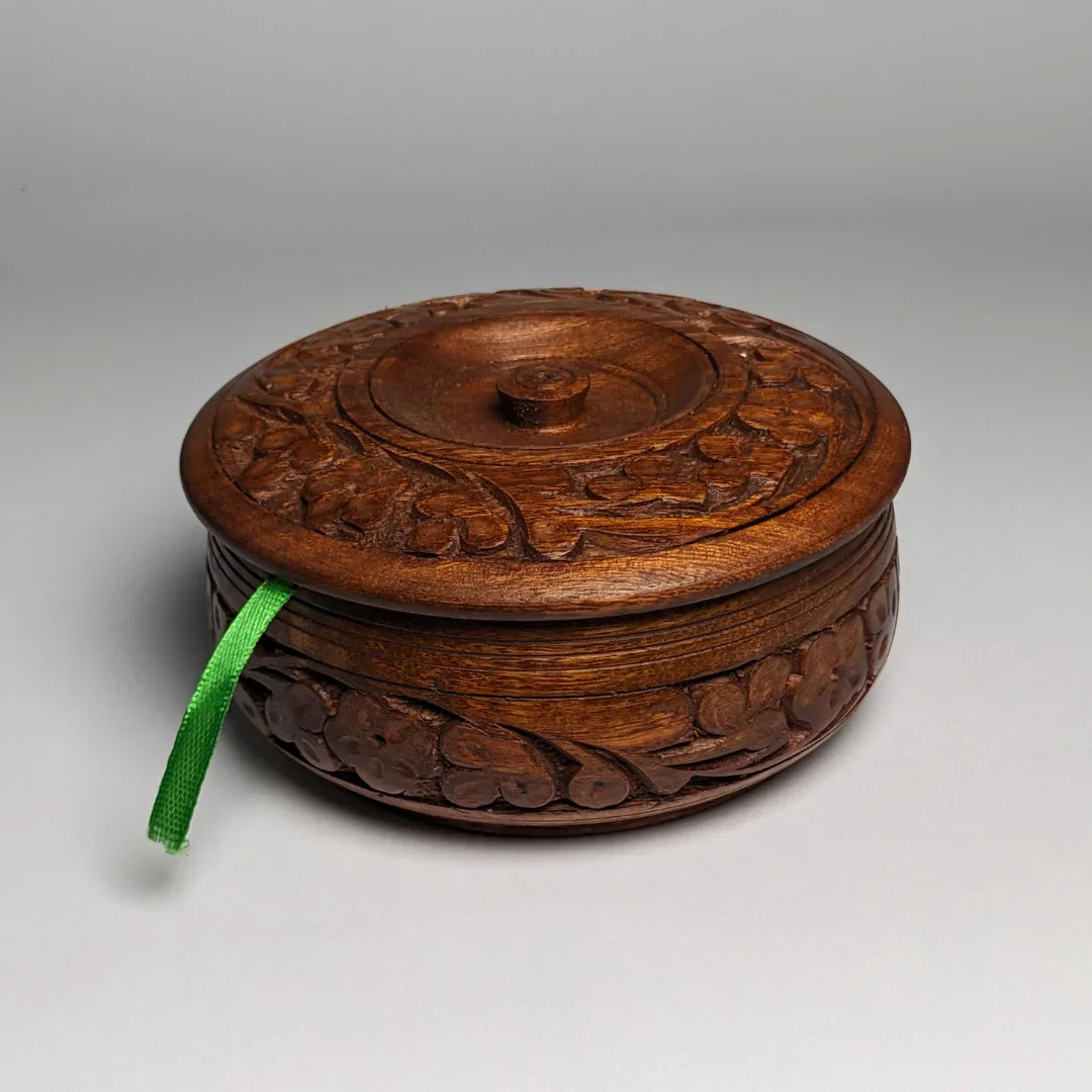 Wooden Tea Mats with Carving Art (Set of 06)