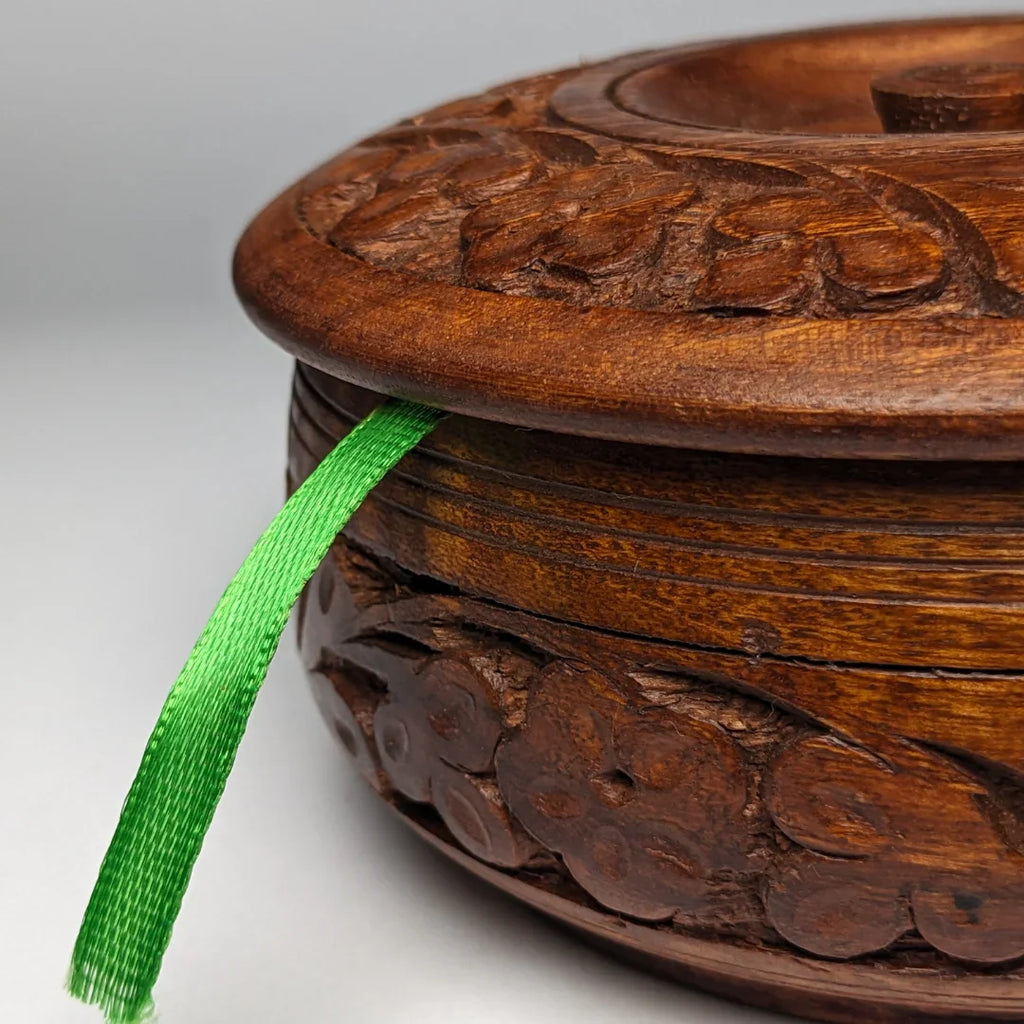 Wooden Tea Mats with Carving Art (Set of 06)